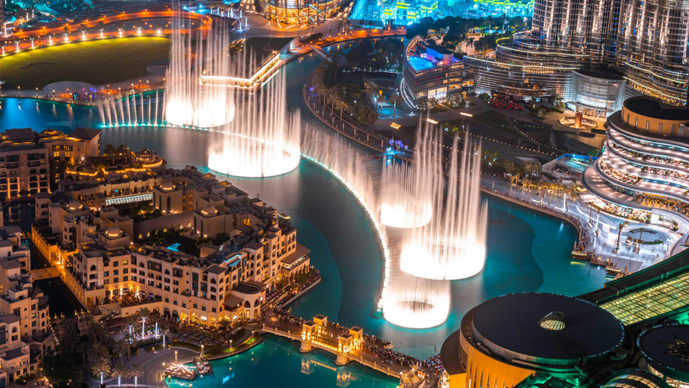 Dubai-fountain--Dubai-Attraction